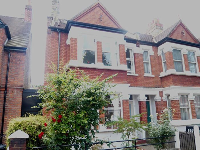 3 Bedroom Property To Rent In Fielding Road, London, W4