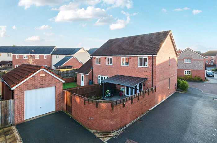3 Bedroom Semi-Detached House For Sale In Higher Meadow, Cranbrook, EX5