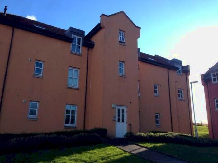 2 Bedroom Flat To Rent In Bobby Jones Place, St Andrews, KY16
