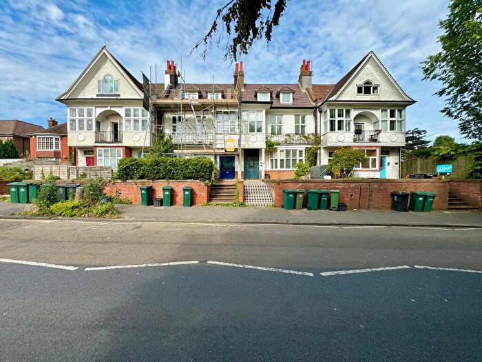 1 Bedroom Flat To Rent In Dyke Road, Brighton, BN1