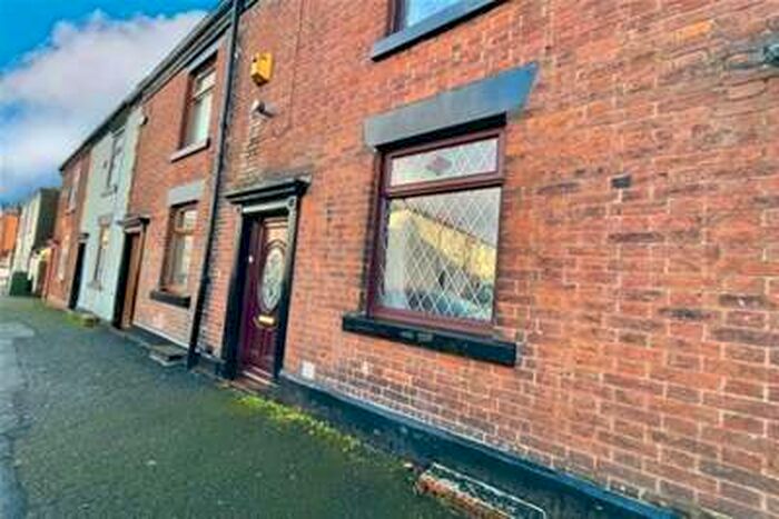 2 Bedroom Terraced House To Rent In Stamford Grove, Stalybridge, SK15