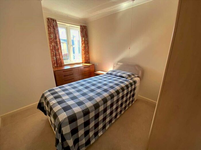 2 Bedroom Flat For Sale In Jermyn Street, Sleaford, NG34