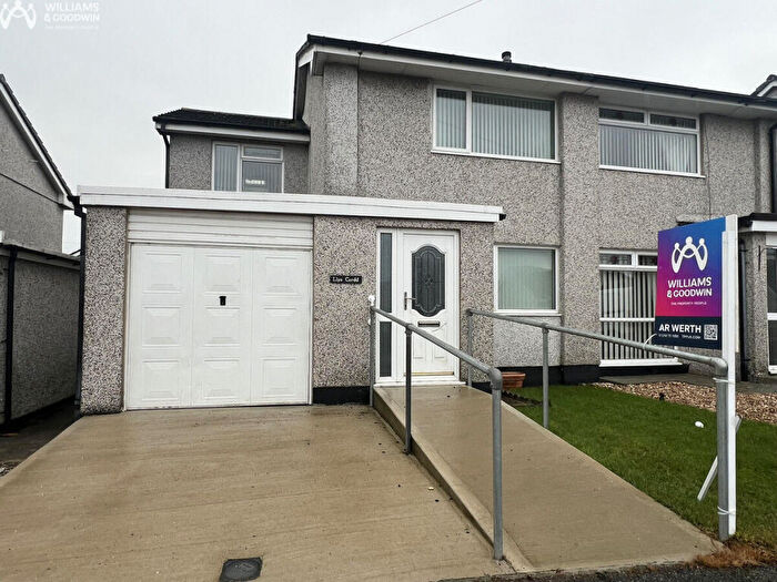 3 Bedroom Semi-Detached House For Sale In Perth Y Paen, Llangefni, Anglesey, LL77