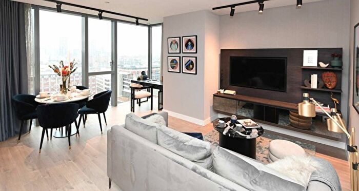 2 Bedroom Flat To Rent In City Road, London, EC1V