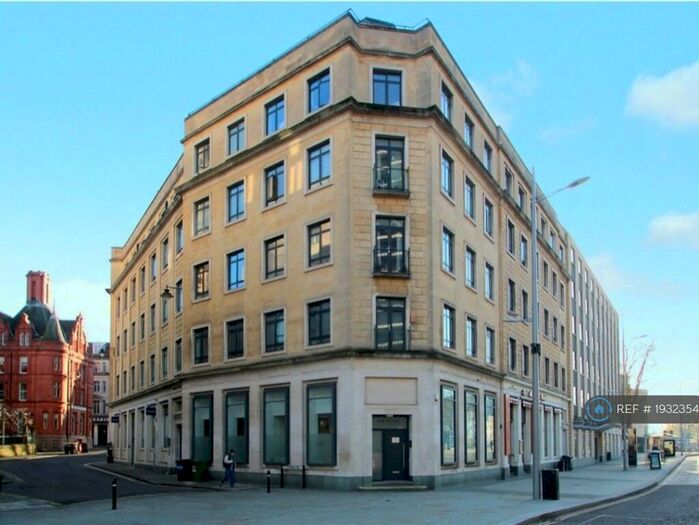 1 Bedroom Flat To Rent In Bradley House, Bristol, BS1