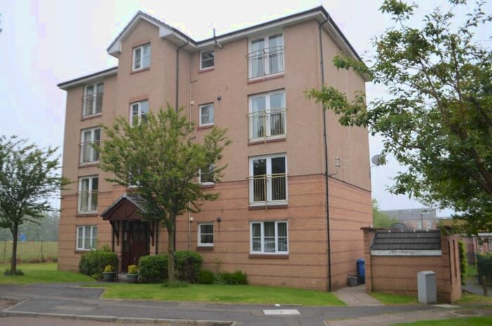 2 Bedroom Flat To Rent In Queens Court, Larbert, FK5