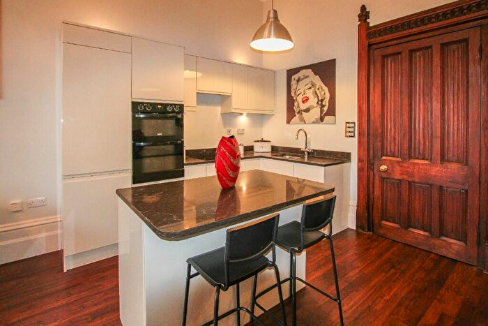 2 Bedroom Apartment To Rent In The Galleries, Brentwood, Essex, CM14