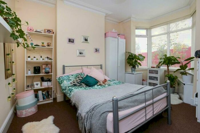 1 Bedroom Terraced House To Rent In *Students* Room, Dale Terrace, Sneinton, NG2