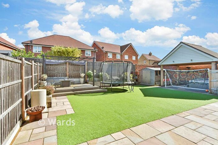 4 Bedroom Detached House For Sale In Lancefield Drive, Faversham, Faversham, Kent, ME13