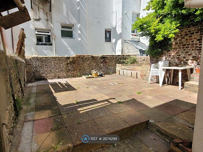 2 Bedroom Flat To Rent In Waterloo Street, Hove, BN3
