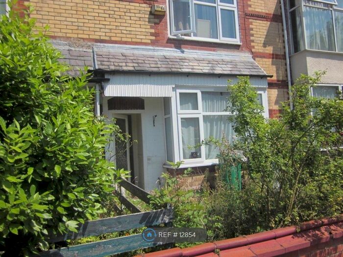 3 Bedroom Terraced House To Rent In Cheltenham Road, Manchester, M21