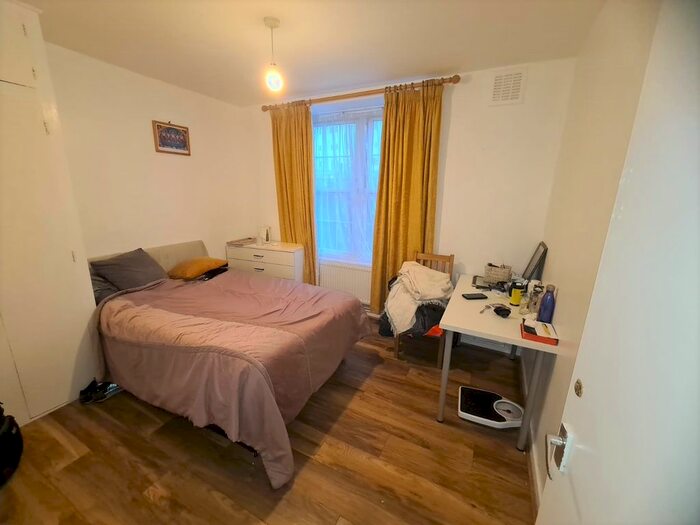 2 Bedroom Flat To Rent In Coltman House, Welland Street, Greenwich, SE10