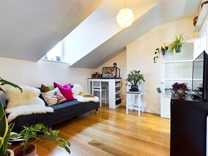 1 Bedroom Apartment To Rent In Norfolk Terrace, Brighton, BN1