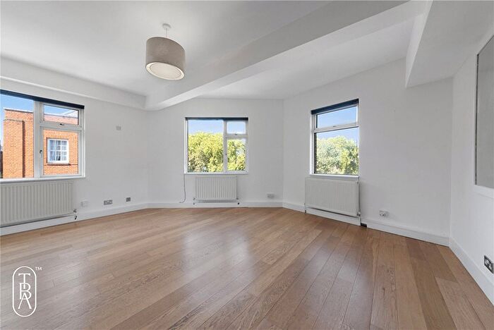 1 Bedroom Flat To Rent In Boundary Street, London, E2