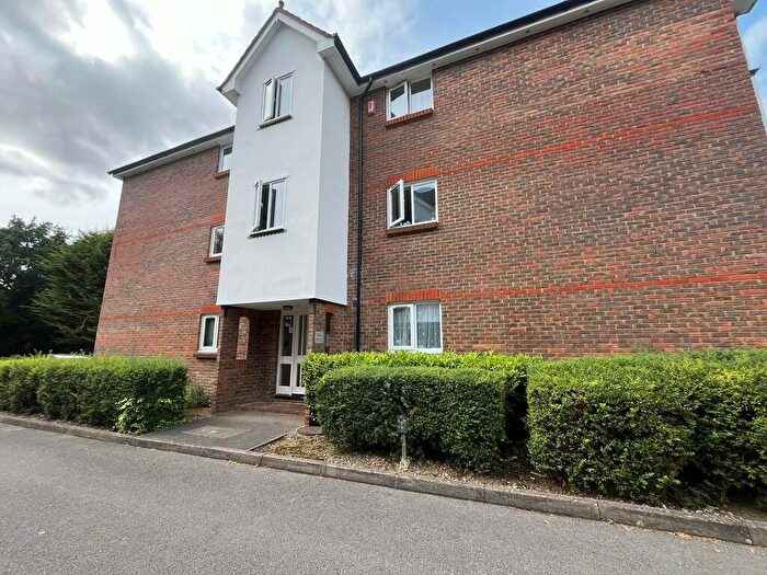 1 Bedroom Apartment To Rent In Granville Place, Elm Park Road, Pinner, HA5