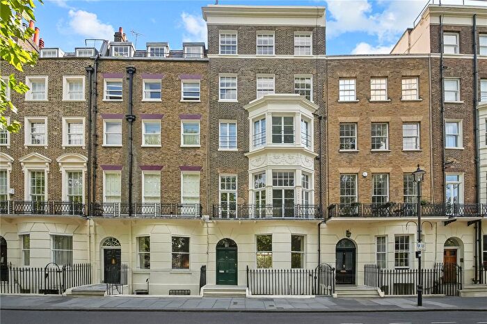 3 Bedroom Flat For Sale In Montagu Square, London, W1H