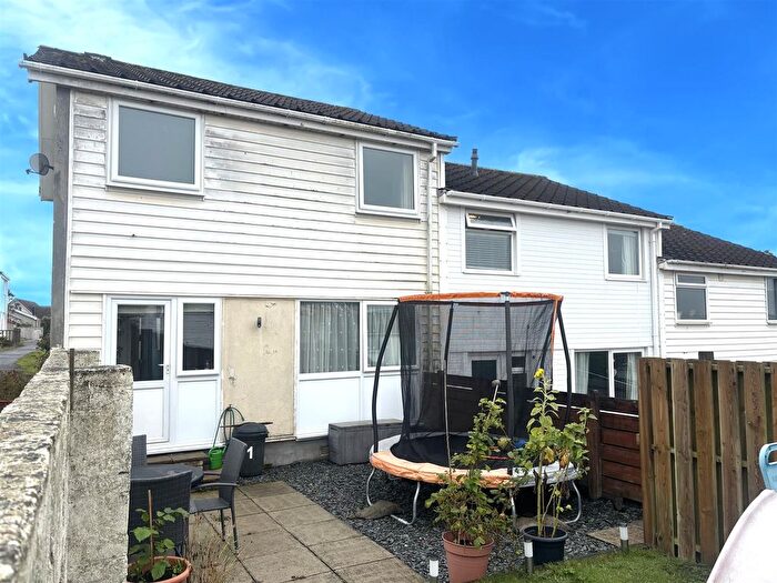 3 Bedroom End Terrace House For Sale In Broad Walk, Helston, TR13
