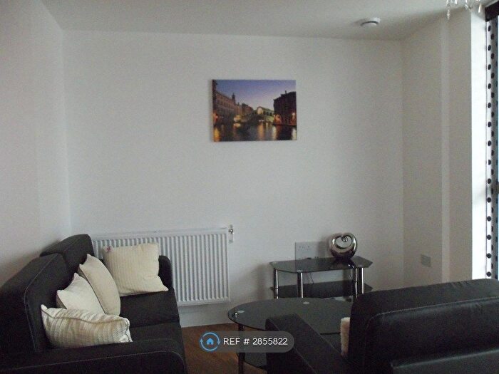 2 Bedroom Flat To Rent In Venice Corte, London, SE13