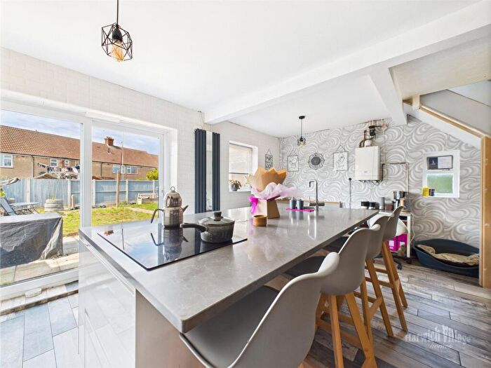 3 Bedroom End Of Terrace House For Sale In Pound Farm Drive, Harwich, Essex, CO12