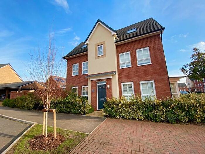 4 Bedroom House To Rent In Antonius Way, Fairfields, Milton Keynes, MK11