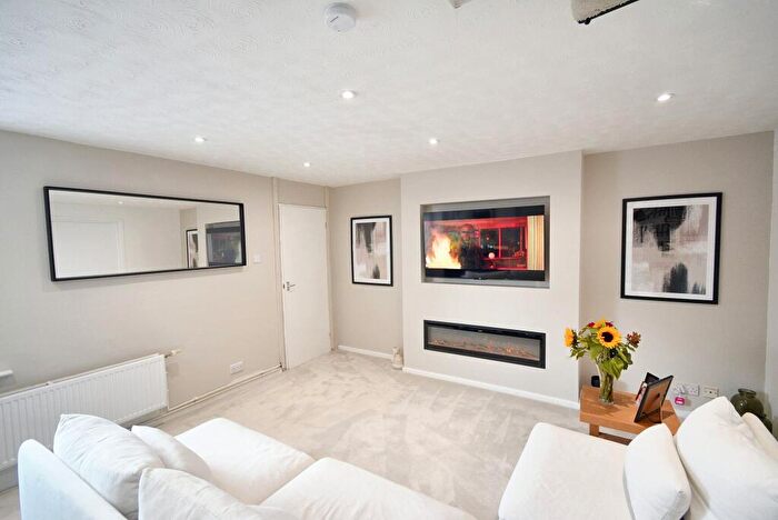 3 Bedroom Semi Detached House To Rent In Wasdale Avenue, Bolton, BL2