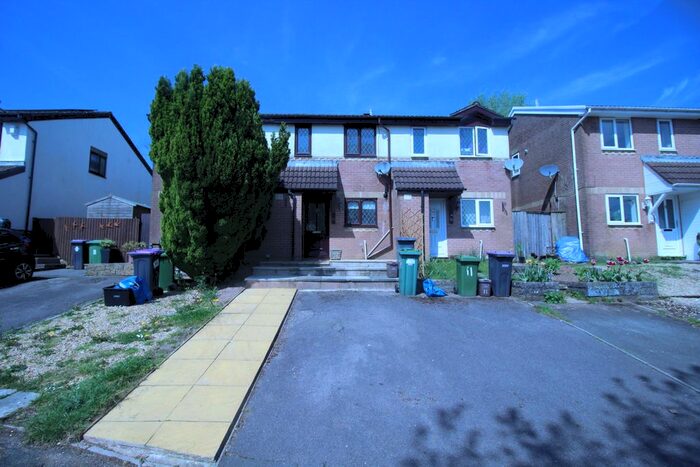 2 Bedroom Terraced House To Rent In Oaklands View, Greenmeadow, Cwmbran, NP44