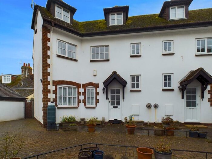 2 Bedroom End Of Terrace House To Rent In Caspian Square, Rottingdean, Brighton, BN2