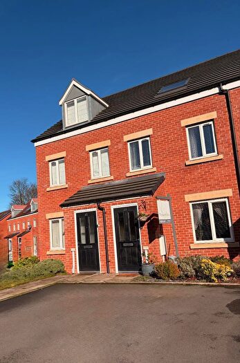 3 Bedroom Town House For Sale In Arkell Way, Bournville, Birmingham, B29