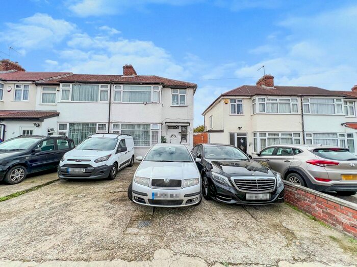 4 Bedroom Semi-Detached House To Rent In Reynolds Drive, Edgware, HA8