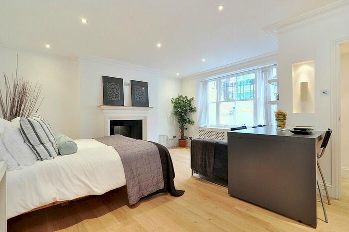 Studio To Rent In Westbourne Park Road, Notting Hill Gate, W11