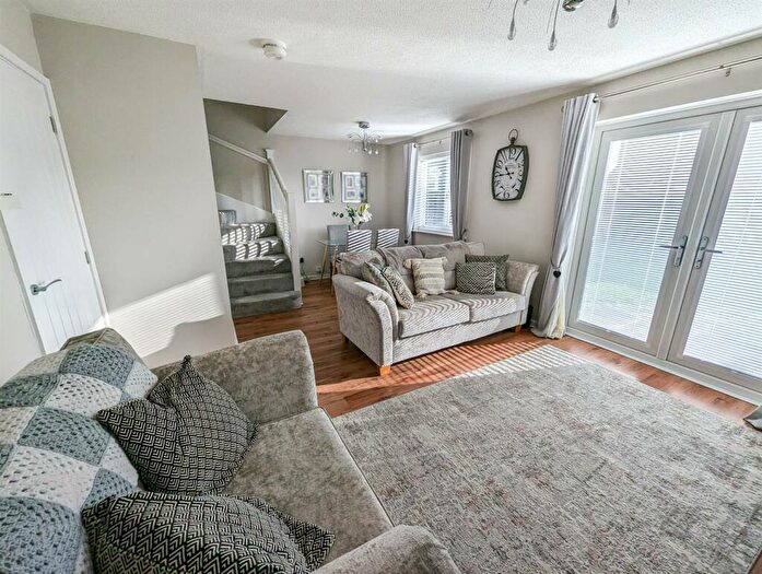 3 Bedroom Detached House For Sale In Barth Close, Great Oakley, Corby, NN18