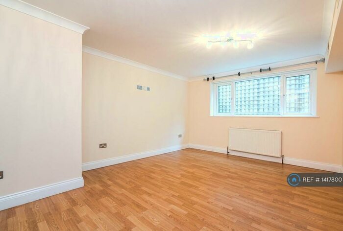 1 Bedroom Flat To Rent In Ruskin Road, Belvedere, DA17