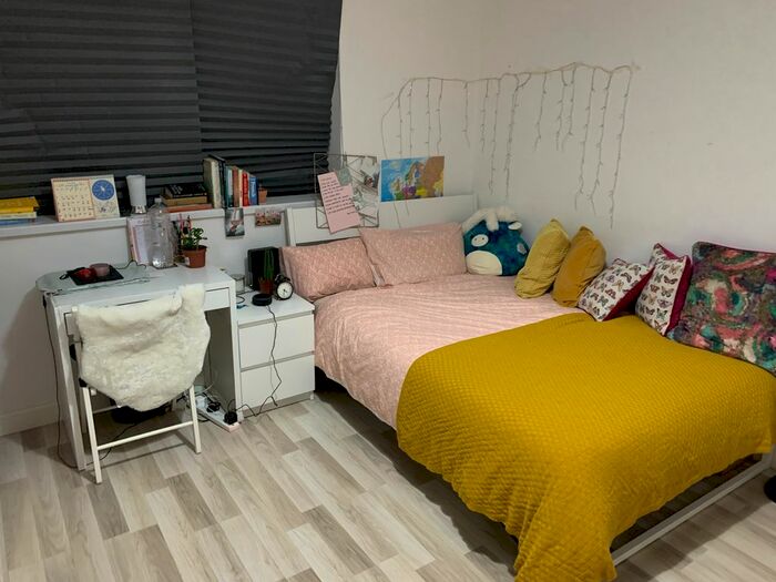 5 Bedroom Terraced House To Rent In Brintons Road, Southampton, SO14