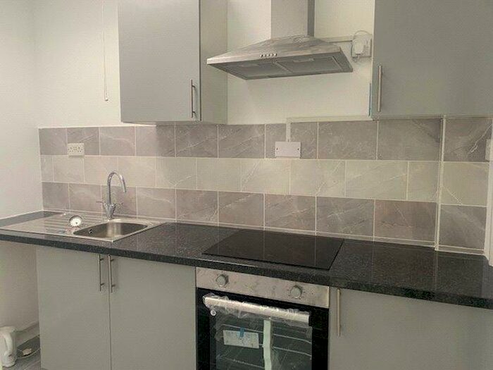 1 Bedroom Flat To Rent In King Street, Bedworth, Warwickshire, CV12