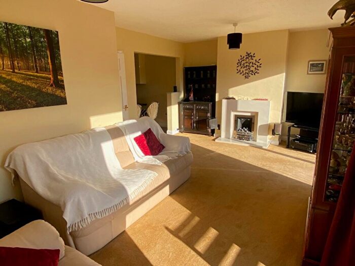 3 Bedroom Bungalow For Sale In Priory Crescent, Roade, Northampton, NN7