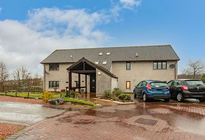 2 Bedroom Flat For Sale In Rowan Avenue, Blairgowrie, Perthshire, PH10
