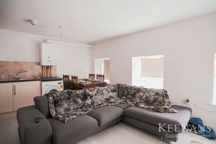 2 Bedroom Property To Rent In Ightenhill Street, Padiham, Burnley, BB12