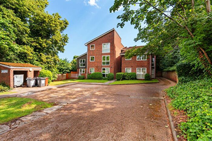 2 Bedroom Flat For Sale In Highfield Hill, Stubbs House, SE19