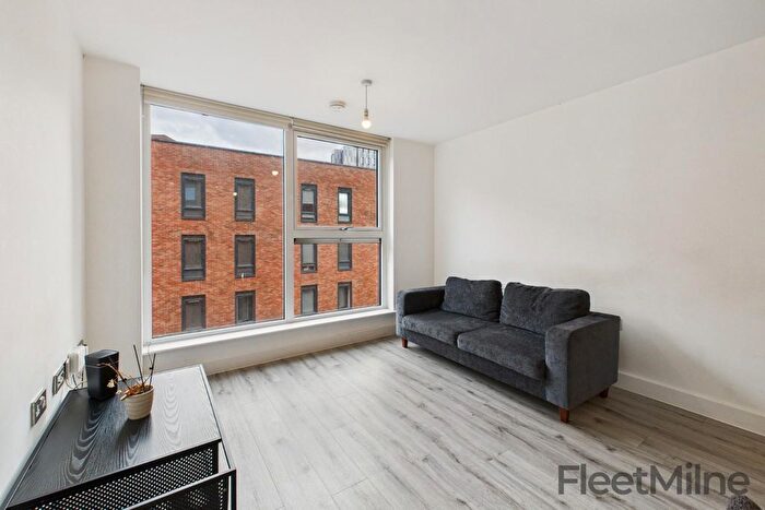 2 Bedroom Flat To Rent In Cliveland Street, Birmingham, B19