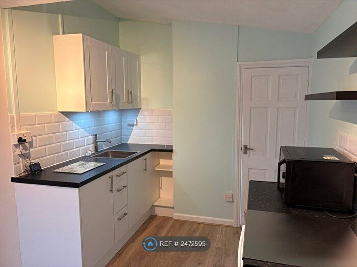 Studio To Rent In Frome Rd, Trowbridge, BA14