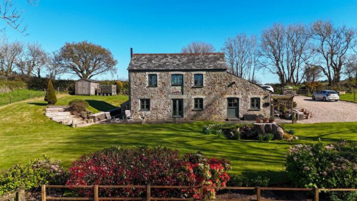 4 Bedroom Barn Conversion For Sale In Near Polgooth, PL26