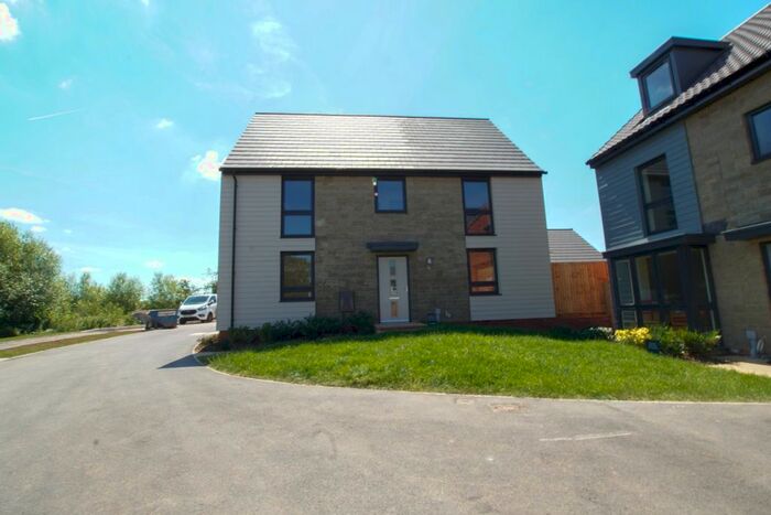 4 Bedroom Property To Rent In Marklove Way, Yate, Bristol, BS37