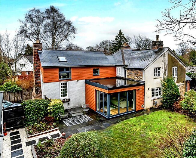 4 Bedroom Semi Detached House For Sale In Glaziers Lane, Normandy, Guildford, Surrey, GU3