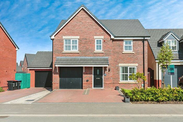 5 Bedroom Detached House For Sale In Sapphire Drive, Poulton-le-fylde, FY6