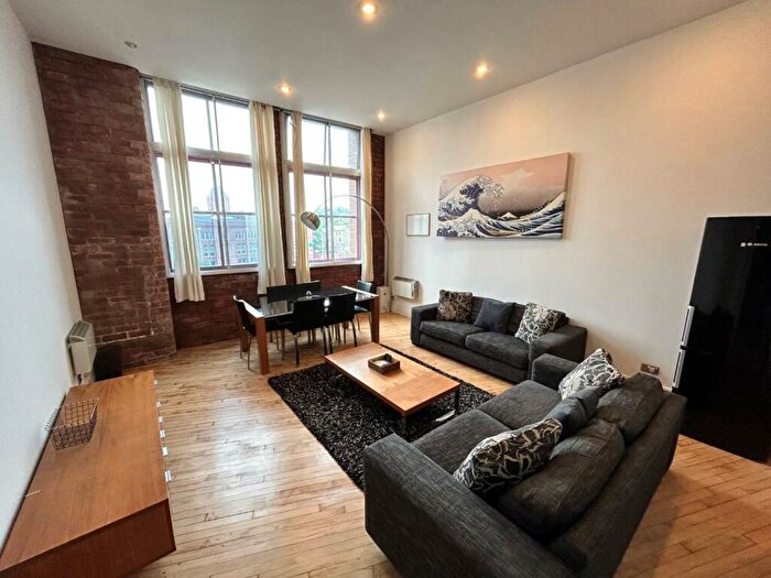 2 Bedroom Flat To Rent In Centaur House, Leeds, LS1
