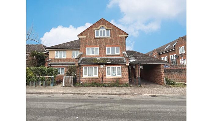 6 Bedroom Property For Sale In Old Hospital Close, Balham, London, SW12