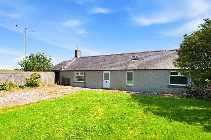 2 Bedroom Cottage For Sale In Kirkside, St Cyrus, Montrose, DD10