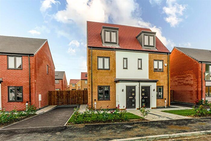 3 Bedroom Terraced House To Rent In Mandevilla Way, Great Park, NE13