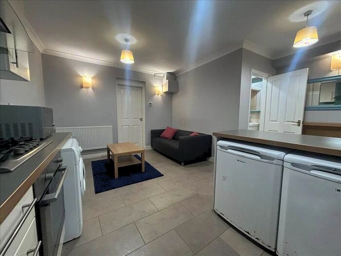 1 Bedroom Flat To Rent In London Stile, London, W4