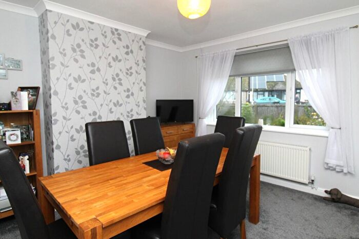 2 Bedroom Terraced Bungalow For Sale In Poplar Drive, Herne Bay, CT6